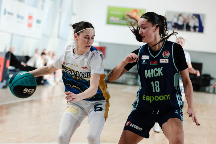 Заключительный игровой день домашнего тура Студлиги РЖД 2025/26077